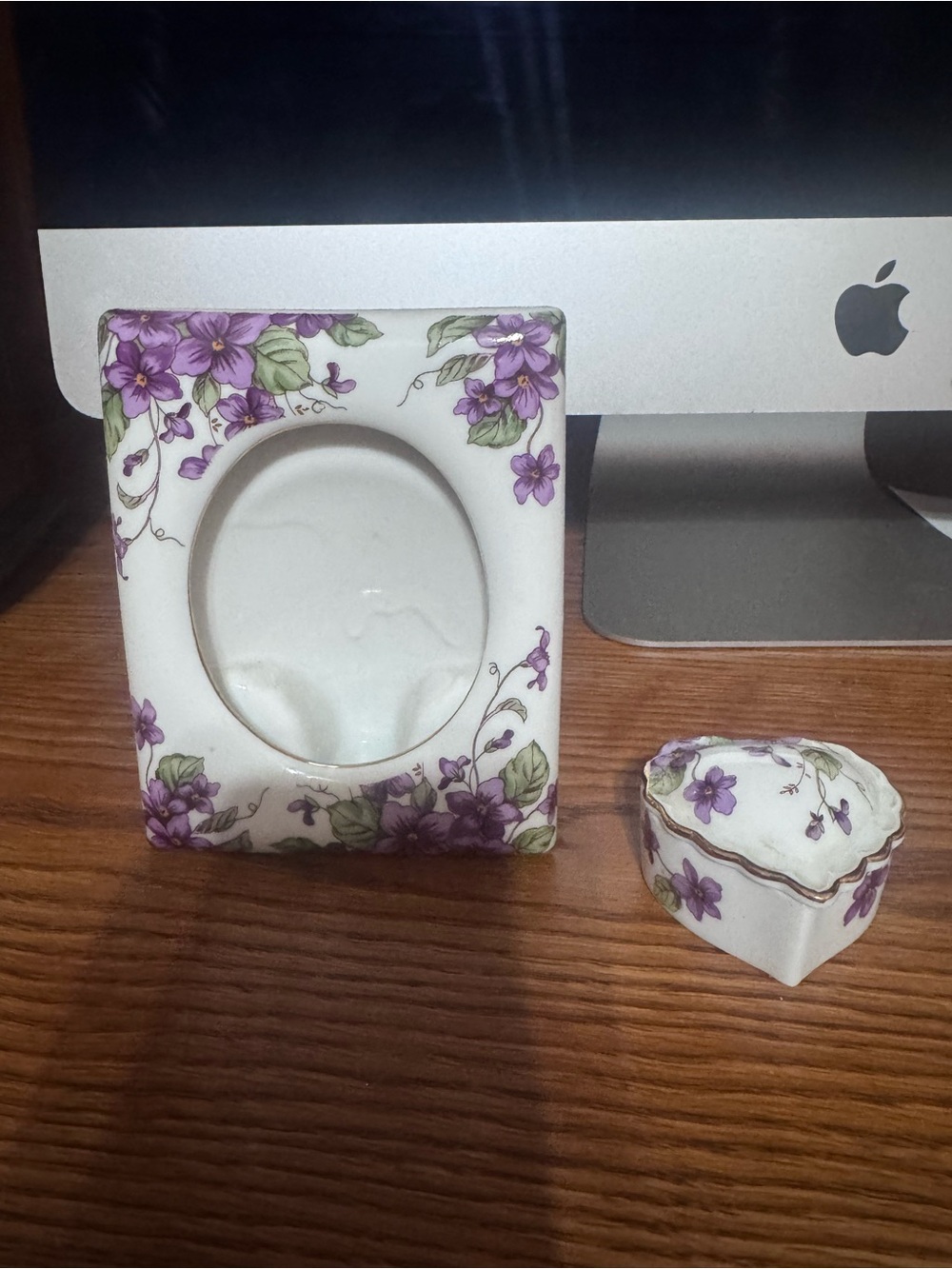 Lefton Violet picture frame and heart -shaped trinket box